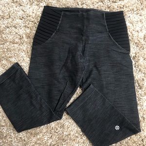 Lululemon cropped leggings